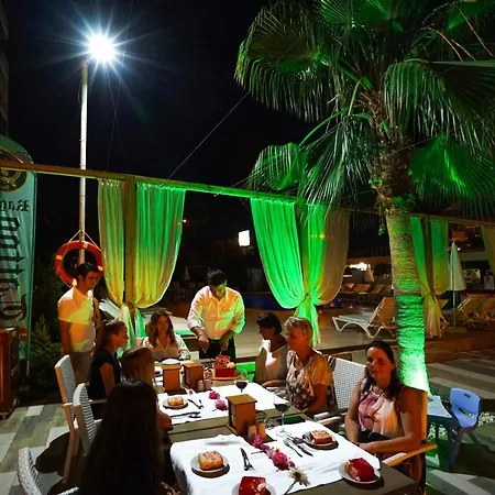 Otel Bora Bora Butik 3*